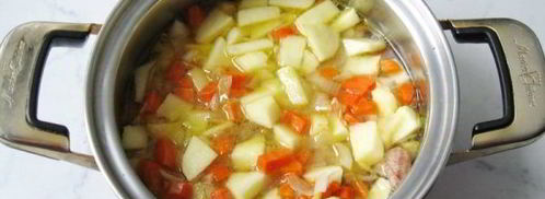 свинина с яблоками в сливках. Шаг 8