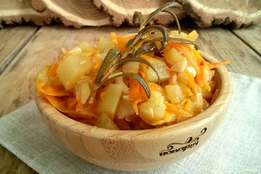 Рецепт кабачки тушенные с морковью и луком