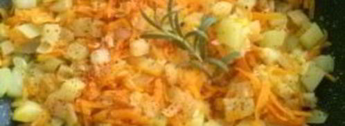 кабачки тушенные с морковью и луком. Шаг 4