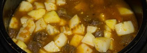 картошка тушеная с говядиной в мультиварке. Шаг 23