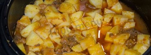 картошка тушеная с говядиной в мультиварке. Шаг 25