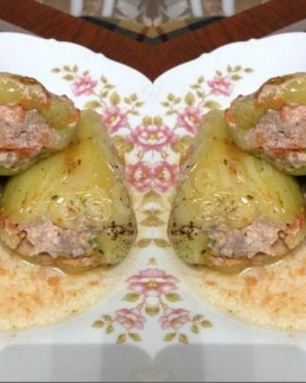 Перец фаршированный в томатном соке