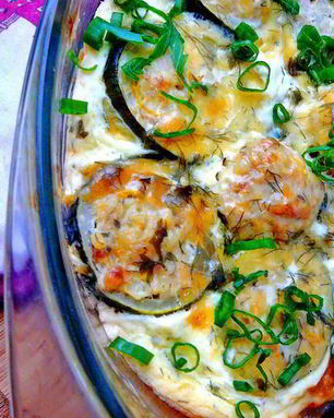 Цукини фаршированные в сметанно-сырном соусе