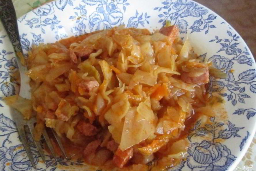 Рецепт тушеная капуста с сардельками