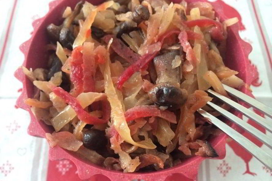 Рецепт тушеная квашеная капуста