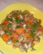 Тыква, тушеная с грибами, морковью и луком