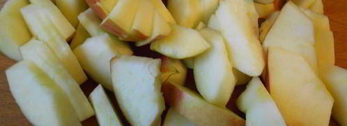 тыква тушеная с яблоками и айвой. Шаг 3