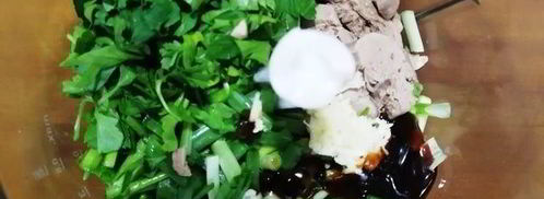 гедза с паштетом из тунца и куриной печенью. Шаг 4