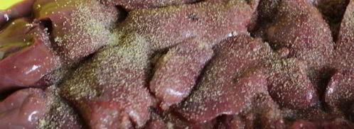 куриная печень с яблоками и луком. Шаг 2