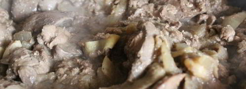 куриная печень с яблоками и луком. Шаг 8