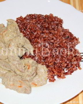 Куриная печень в сливочном соусе с карри