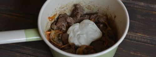 куриная печень в сметане. Шаг 6