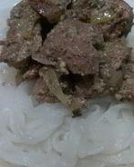 Куриная печень в сметанном соусе