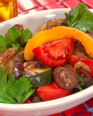 Куриная печенка с овощами