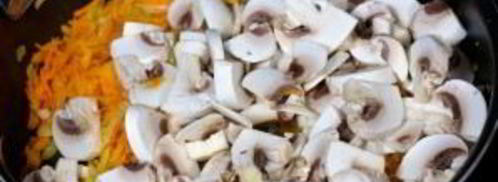 печень куриная жареная с подливкой. Шаг 3