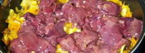 печень куриная жареная с подливкой. Шаг 4