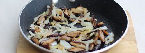 печень с грибами. Шаг 3