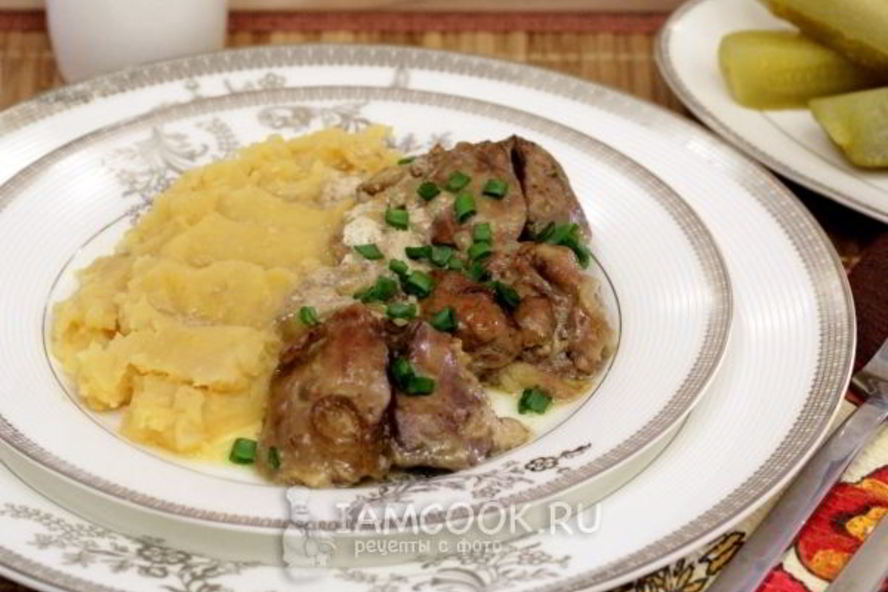Рецепт печень тушеная в сметане в мультиварке