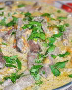 Печень, тушенная в сливках