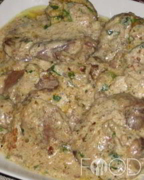 Тушеная говяжья печень