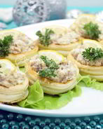 Волованы с печенью трески