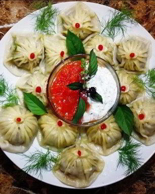 Хинкали с бараниной и индейкой на пару