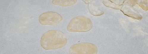 пельмени с фаршем и квашеной капустой. Шаг 5