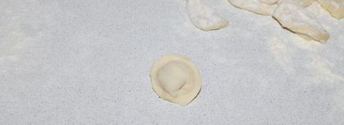 пельмени с фаршем и квашеной капустой. Шаг 8