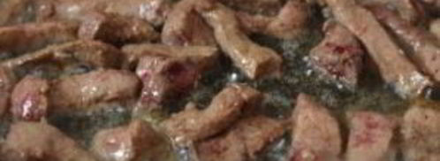 пельмени в горшочках с печенью. Шаг 5