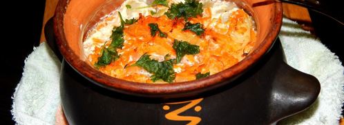 пельмени в сметане в горшочке. Шаг 4