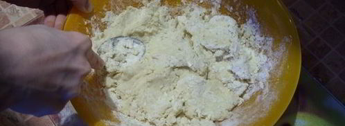 универсальное тесто для вареников, пельменей, поз, чебуреков. Шаг 5