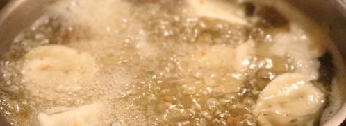 жареные пельмени с яйцом. Шаг 7