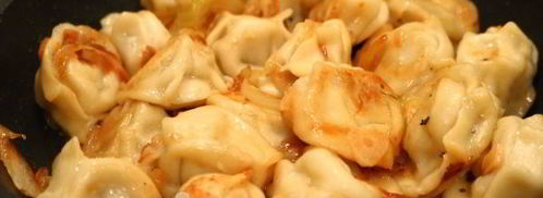 жареные пельмени с яйцом. Шаг 9