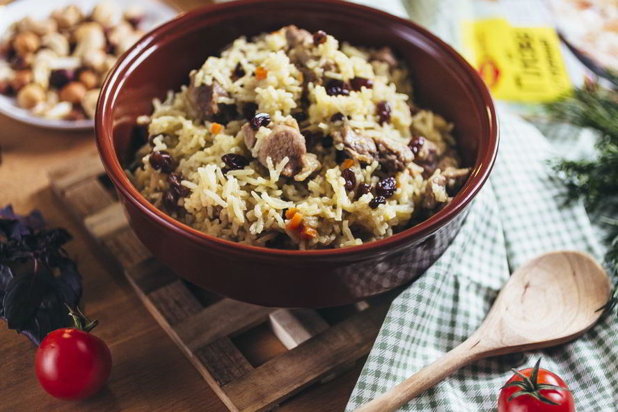 Рецепт плов из индейки с изюмом