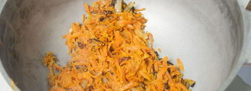 плов с говядиной и помидорами. Шаг 4