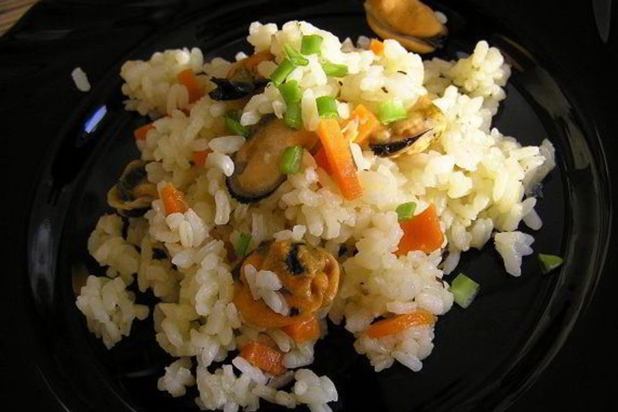 Рецепт плов с мидиями и шалфеем