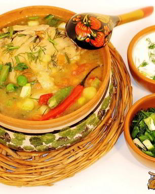 Овощное рагу с куриными бедрышками