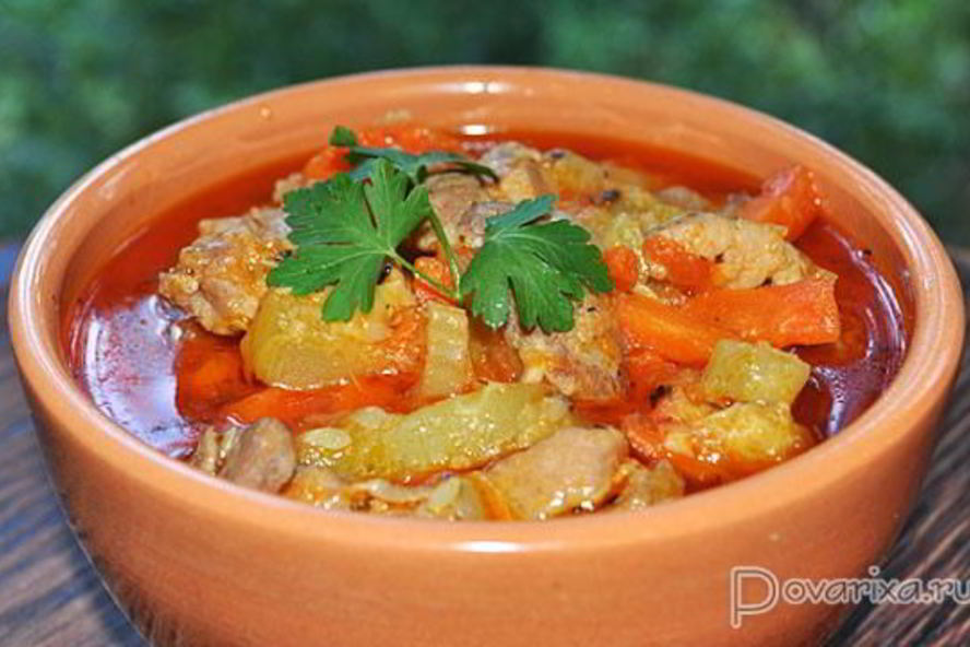 Рецепт рагу из свинины с кабачками