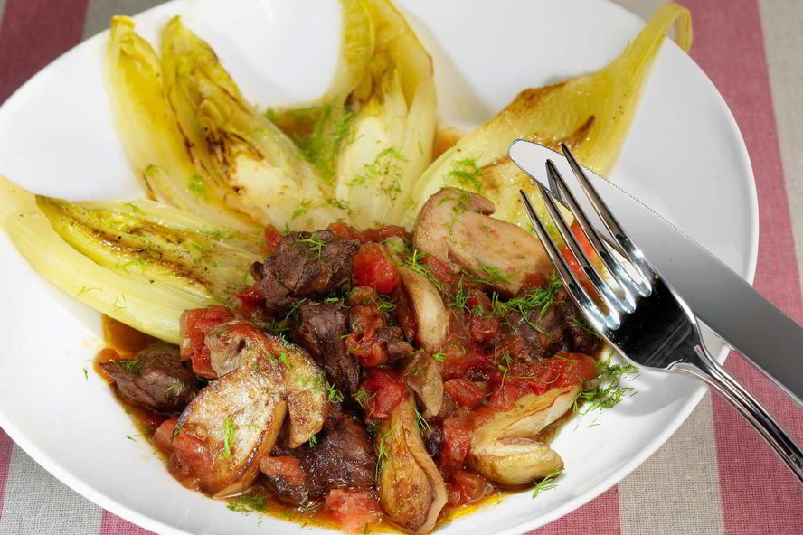 Рецепт рагу из утки с белыми грибами