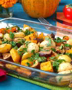 Рагу с тыквой, картофелем и баклажанами в духовке