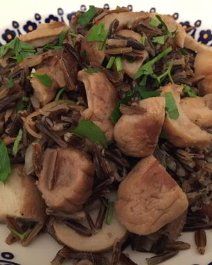 Диетическое ризотто из дикого риса с белыми грибами