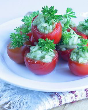 Помидорки черри, фаршированные ризотто