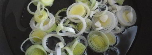 ризотто с луком-пореем и лимонной крошкой. Шаг 3