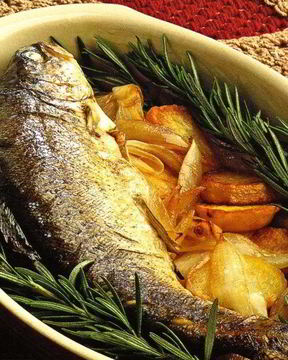 Форель с картофелем