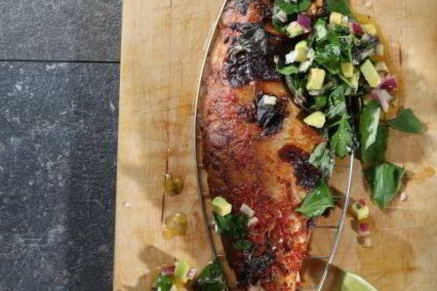 Рецепт форель с сальсой из авокадо