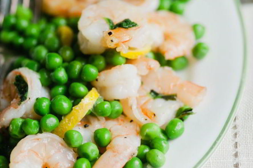 Рецепт креветки с зеленым горошком