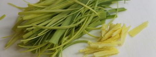 лосось и пангасиус с имбирной стружкой. Шаг 9