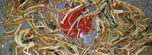 лосось терияки с грибами еноки. Шаг 6