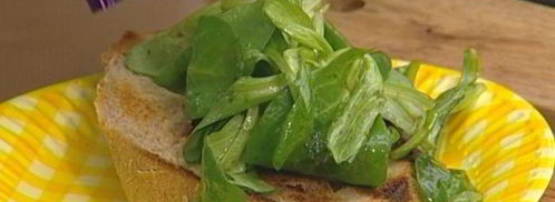 маринованная семга на гриле с хлебом и салатом. Шаг 10