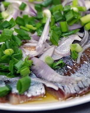 Селедка соленая